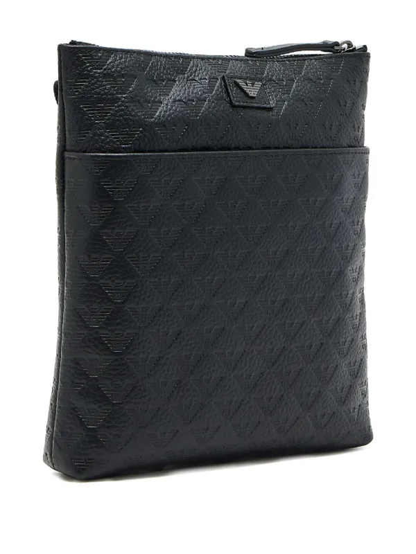 Emporio Armani ロゴ メッセンジャーバッグ | ブラック | FARFETCH JP