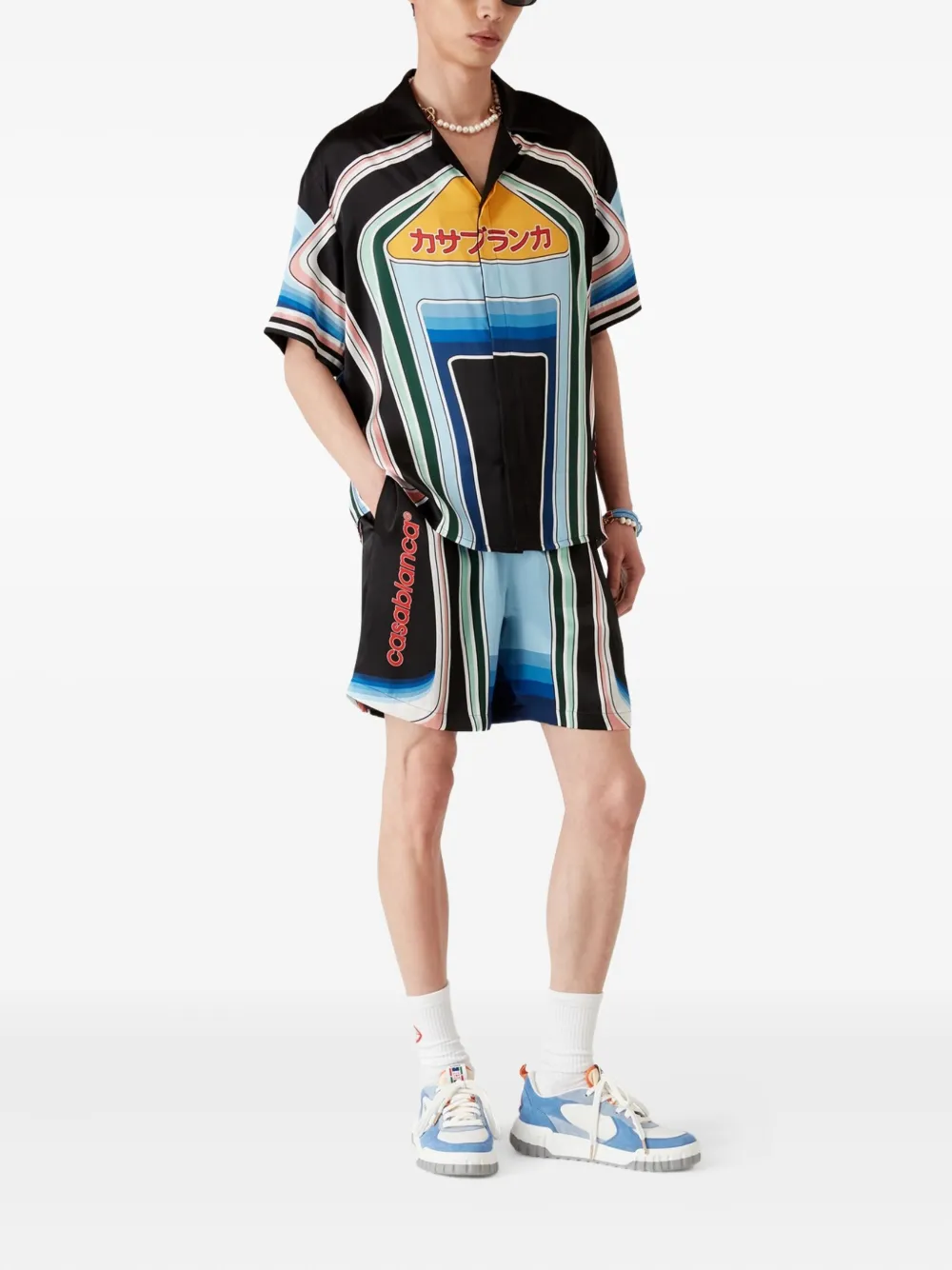 Casablanca Graphic Mountain silk shorts Zwart
