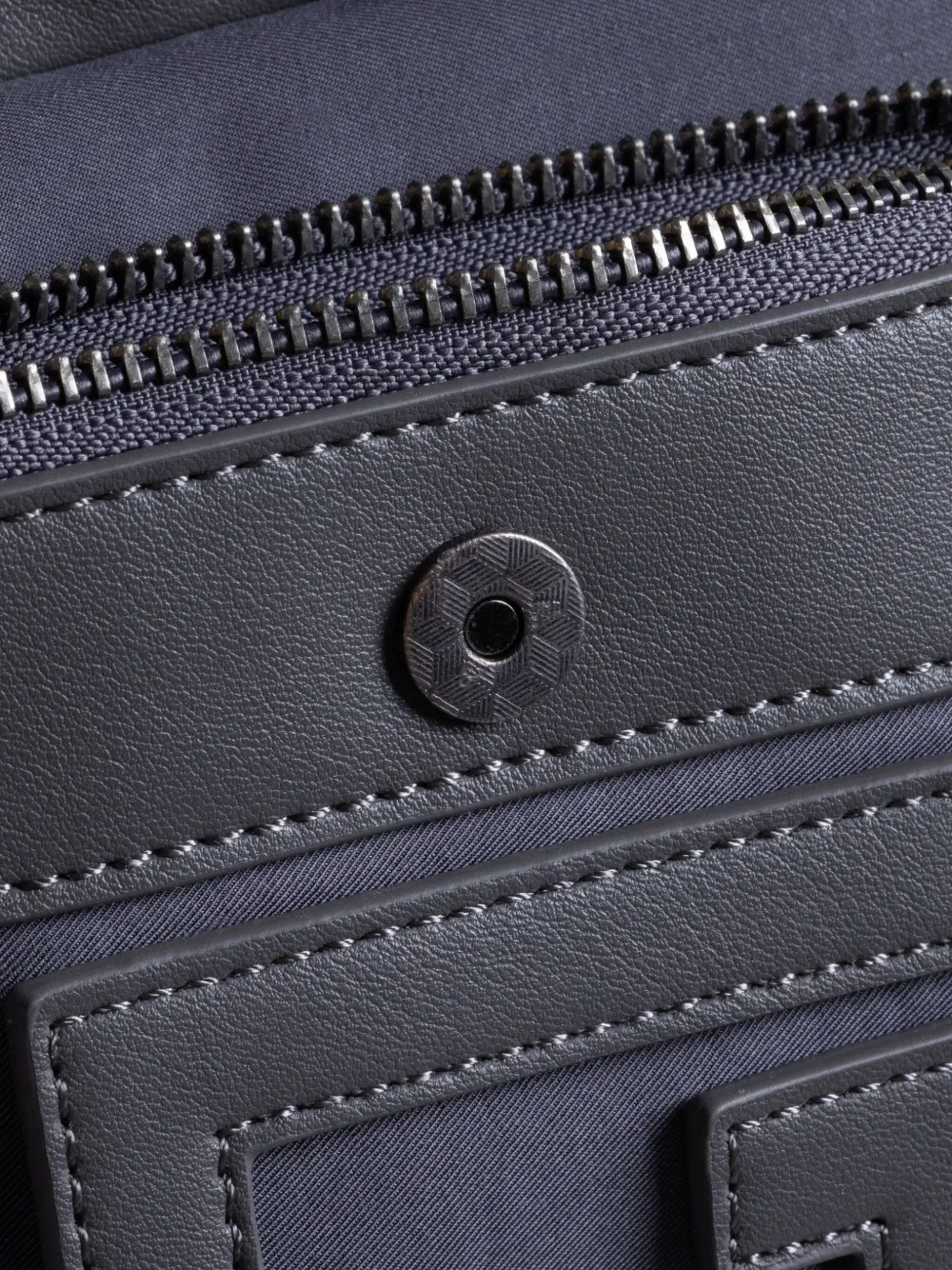 Honor The Gift Logo-closure Crossbody Bag In Gray