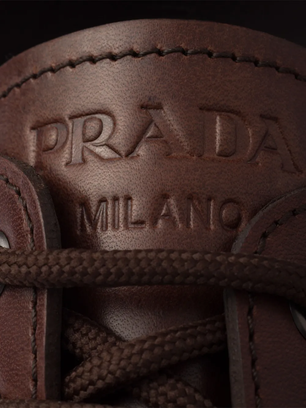 Prada Leren derby schoenen Bruin