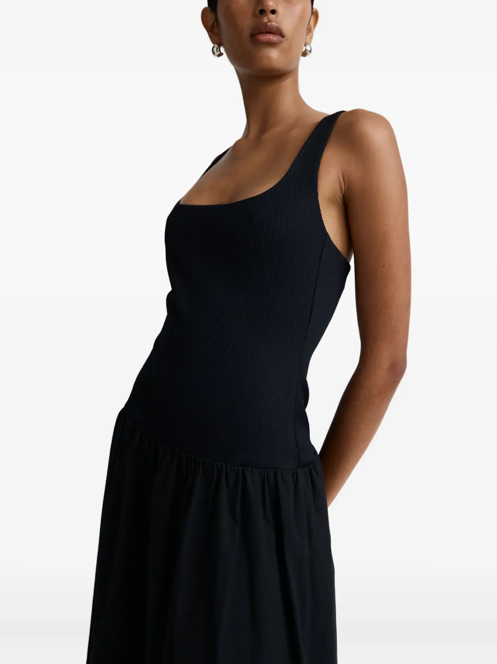 Anna Quan Maxi-jurk met geribbeld lijfje Zwart
