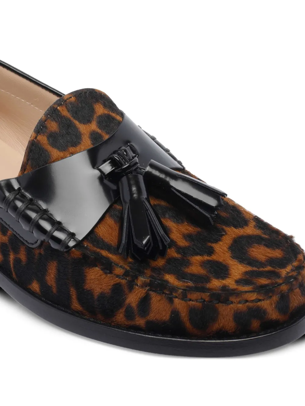 Stuart Weitzman tassel-embellished leopard-print loafers Brown