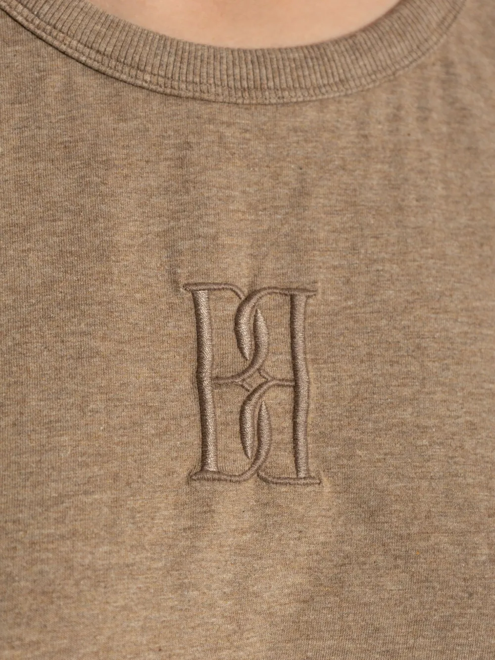 By Malene Birger Hrdalia embroidered-logo T-shirt Beige