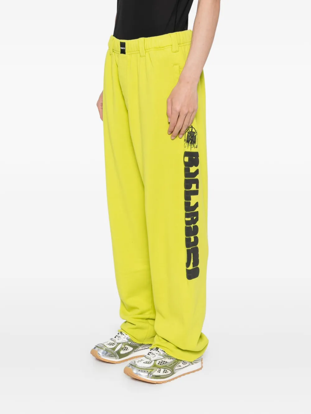 VETEMENTS Broek met print Groen