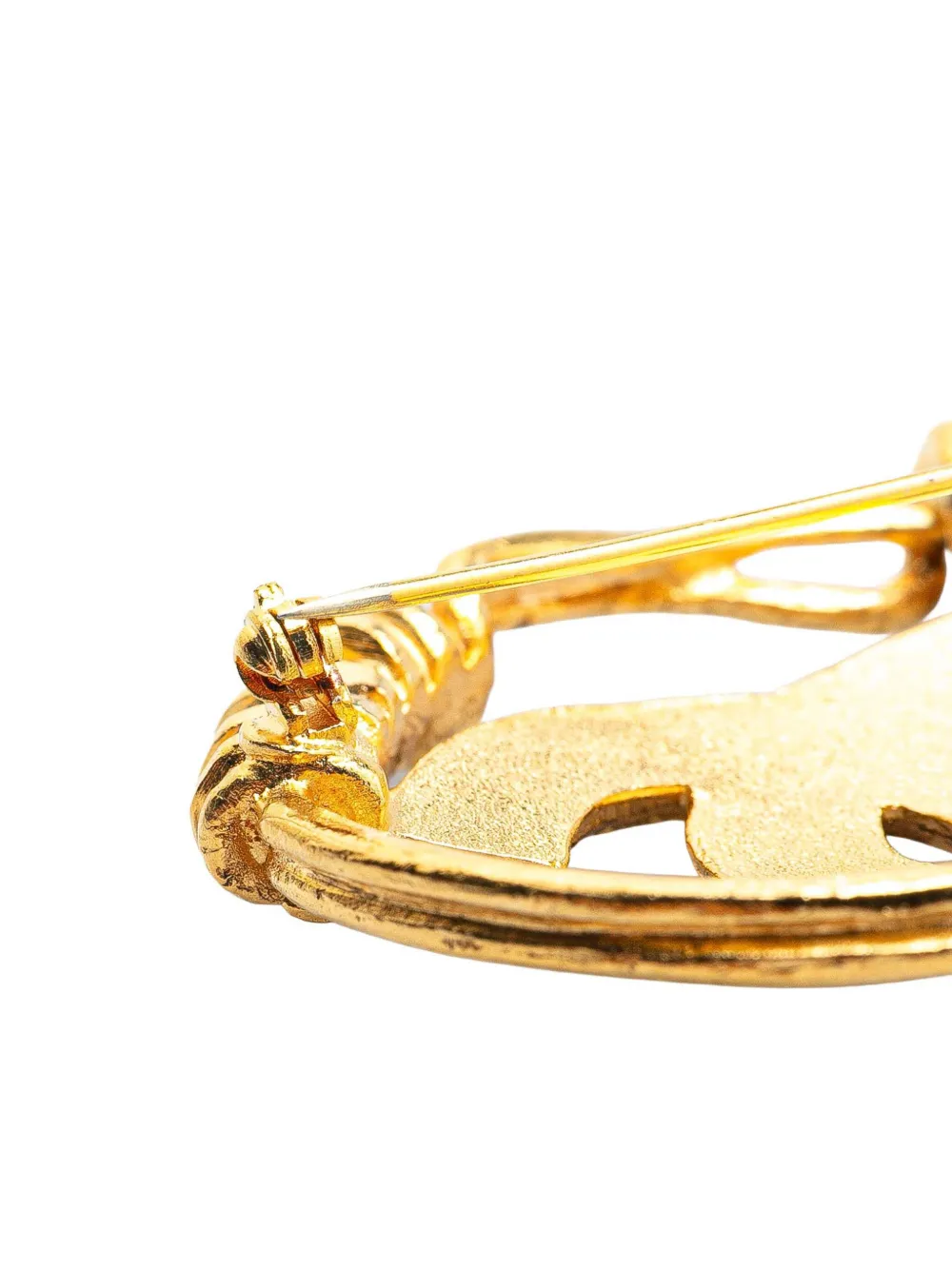 Pre-owned Chanel 1994 Gold Plated Cc Brooch Costume Brooch