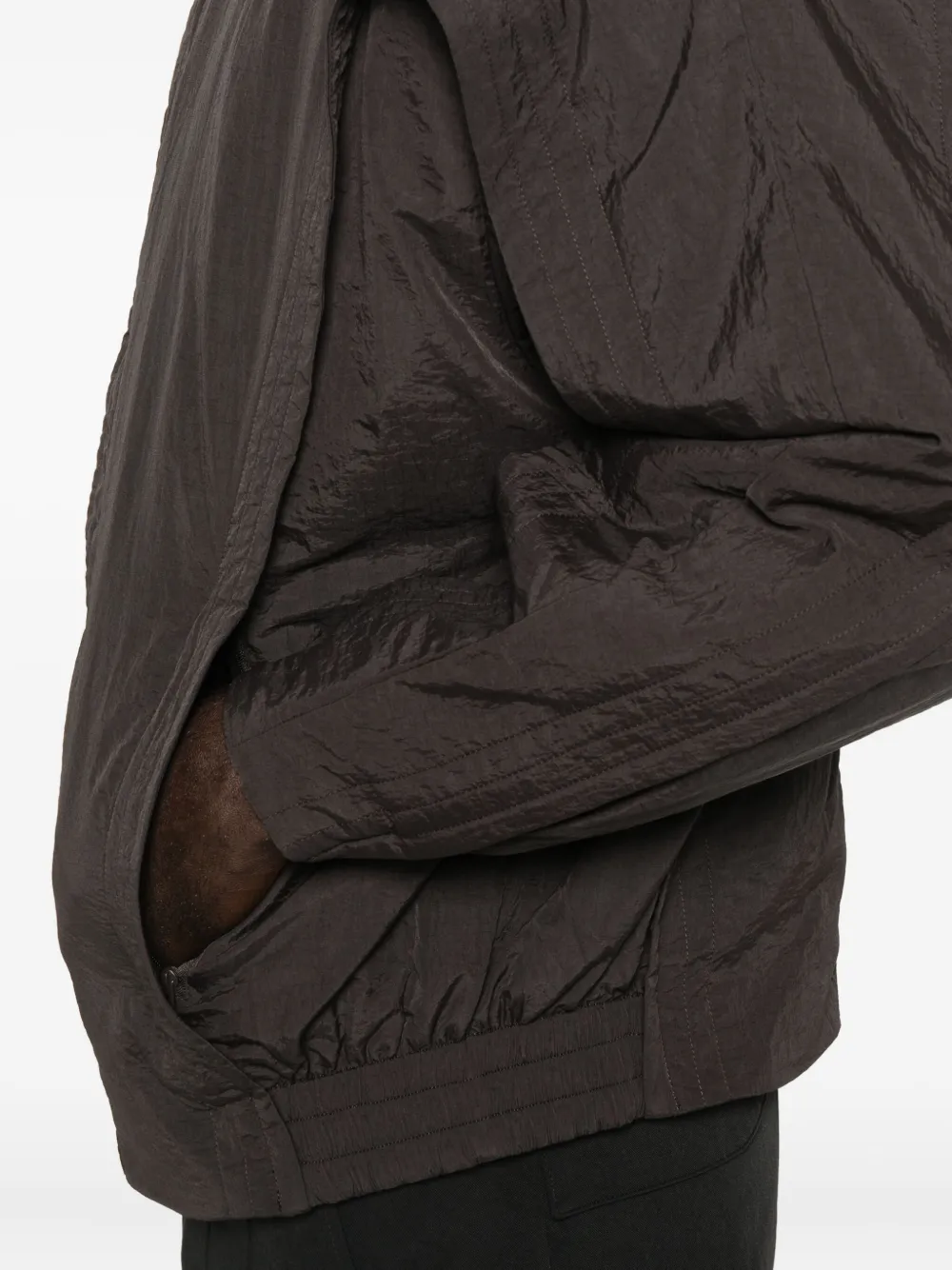 J.LAL Yot jack met hoge hals en knopen Bruin