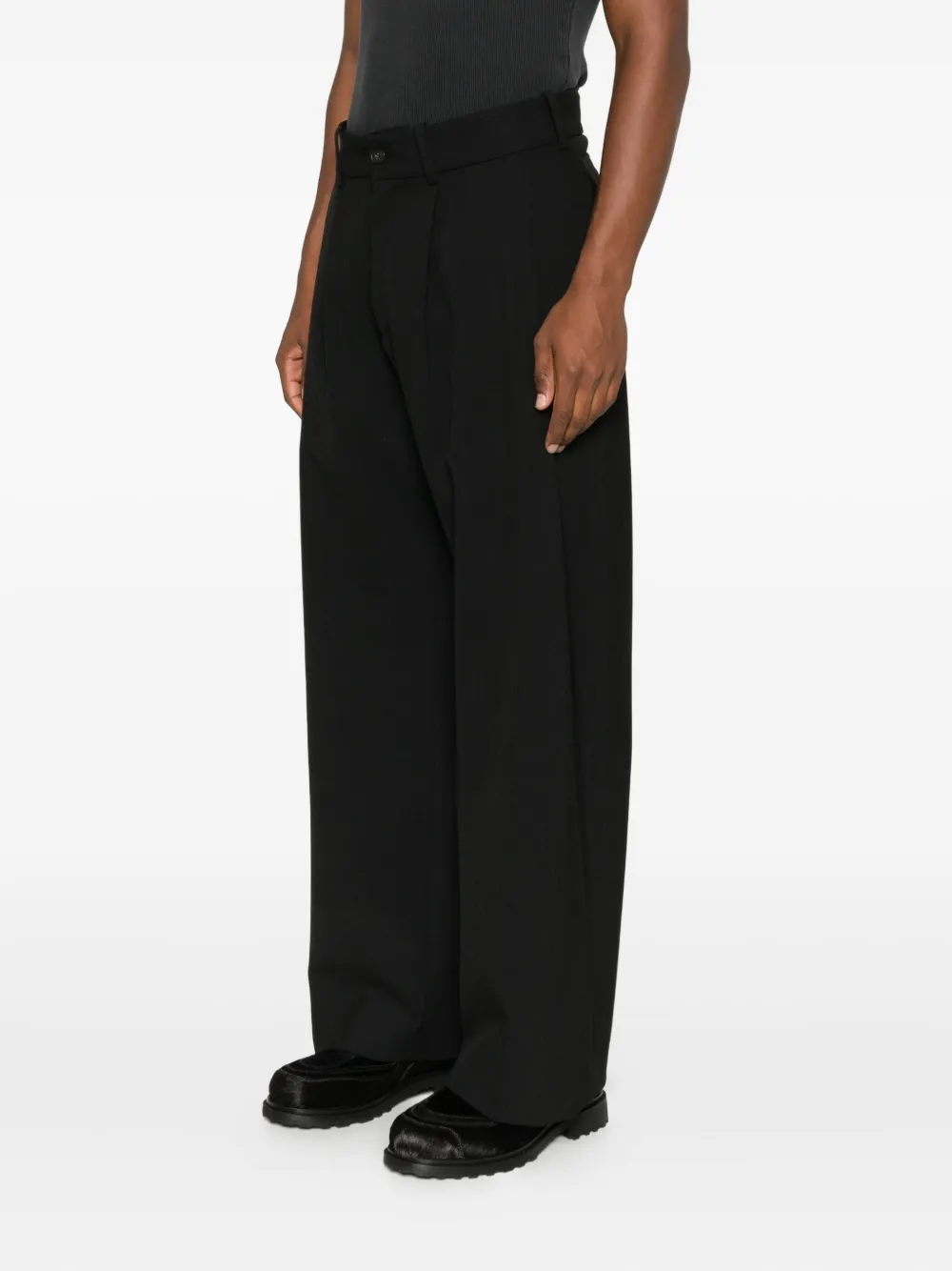 J.lal Uvas Pleated-front Trousers In Black
