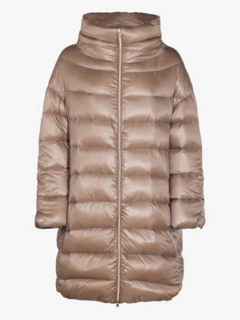 Herno abrigo capitonado oversize con cuello de tortuga