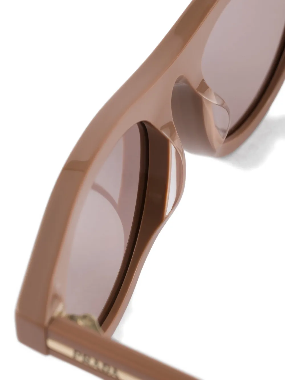 Prada Eyewear Zonnebril met cat-eye montuur en driehoekig detail Bruin