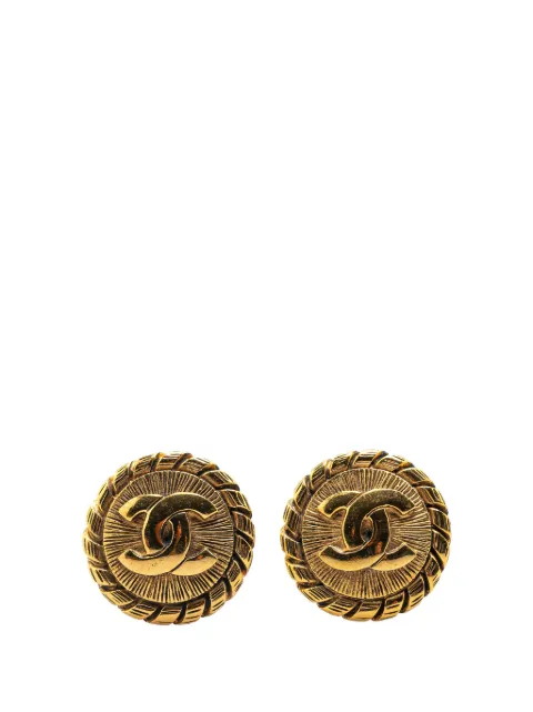 CHANEL Pre-Owned 1970-1980 Gold Plated CC Clip On Earrings costume earrings
