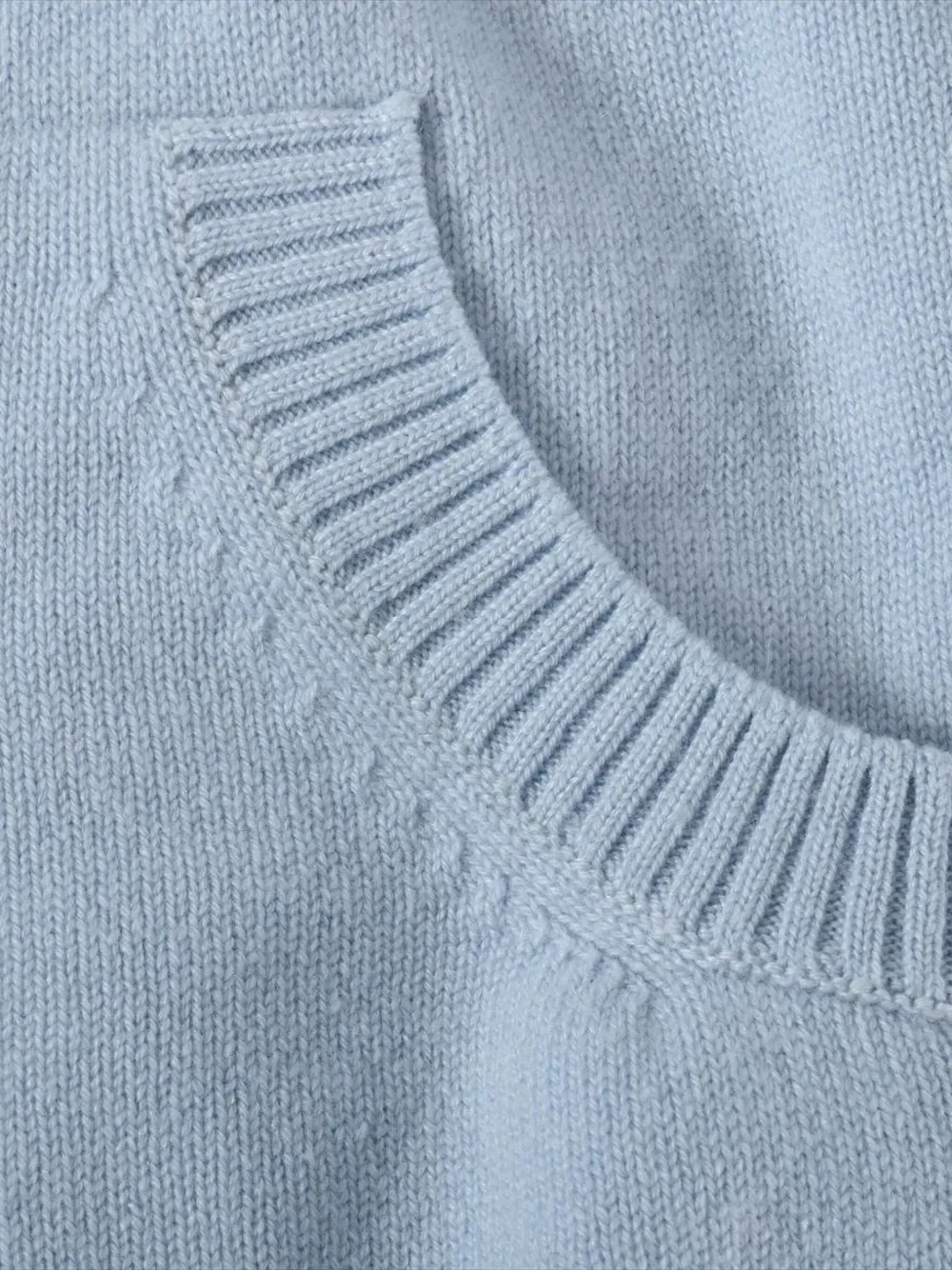 Pre-owned Chanel Interlocking Cc Cardigan