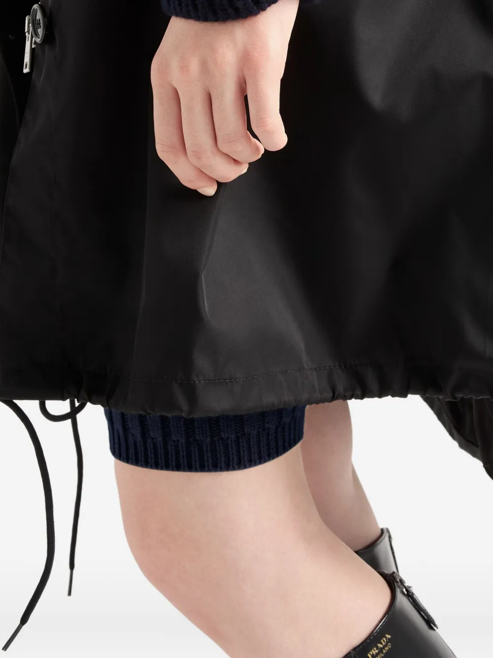Prada Jas met capuchon en logoplakkaat Zwart