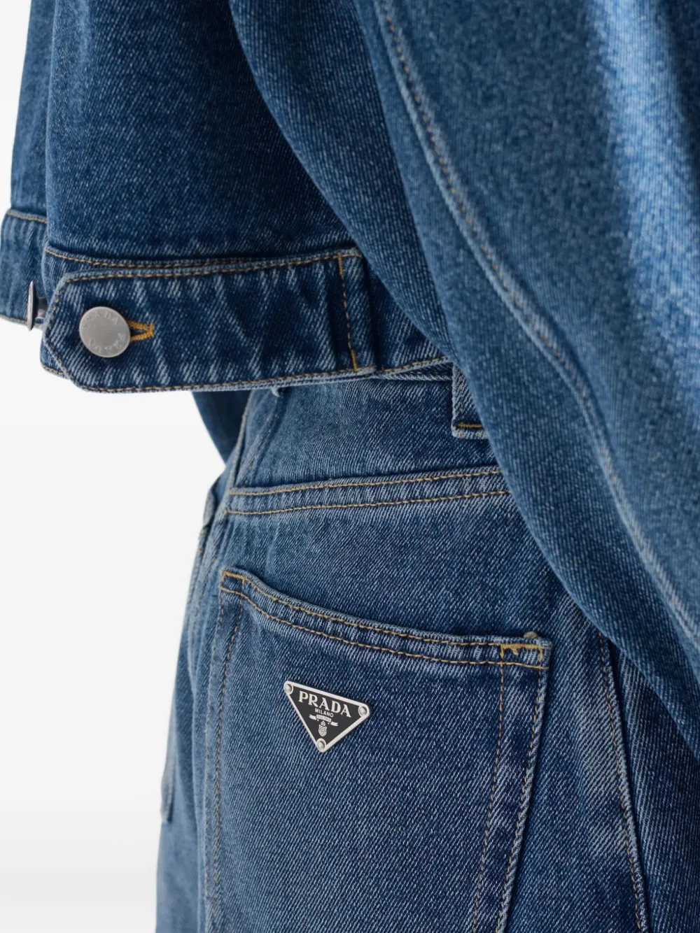 Prada high-rise patch-pocket denim shorts Blauw