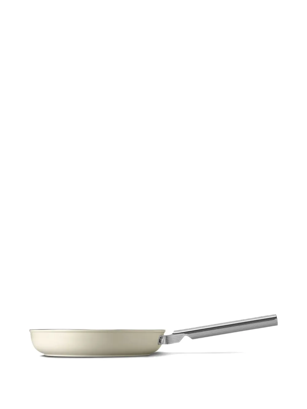 Smeg radial-base frying pan (30cm) | Cookware & Kitchen Accessories | Image 2