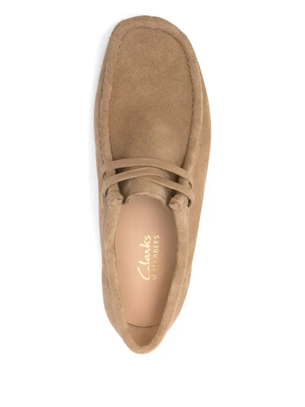 Clarks Wallabee Suede lace-up Derby Shoes | Neutrals | FARFETCH RO
