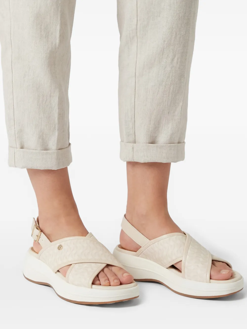 Geox 55 mm Spherica sandalen met gekruiste bandjes en plateauzool Beige