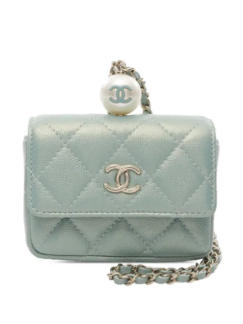 CHANEL Pre-Owned 2021 CC Quilted Iridescent Caviar Pearl On Top Wallet on Chain crossbody bag