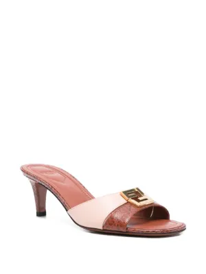 シューズ・サンダルその他 FENDI Woman Flat sandals Camel 8X8647NA7 F0QB8 Fendi Feel Leather Beige | Fendi