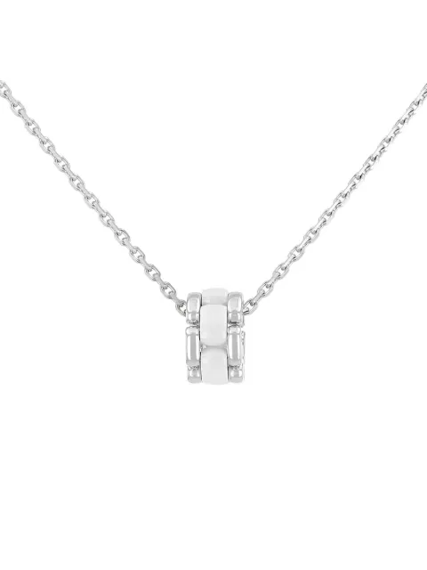 CHANEL Pre-Owned 18K white gold pendant necklace