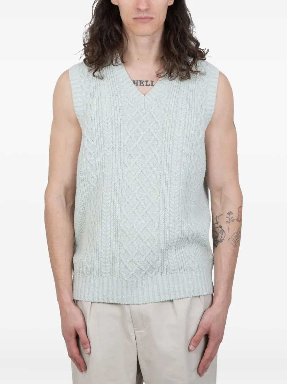 AMI Paris cable-knit V-neck sweater vest Blauw