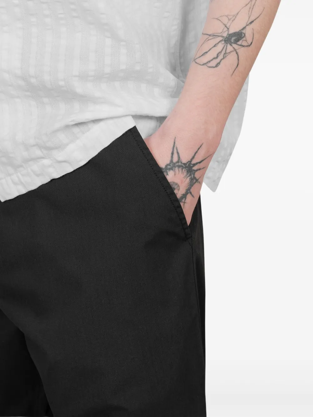 Universal Works Chino Im Military-look In Black