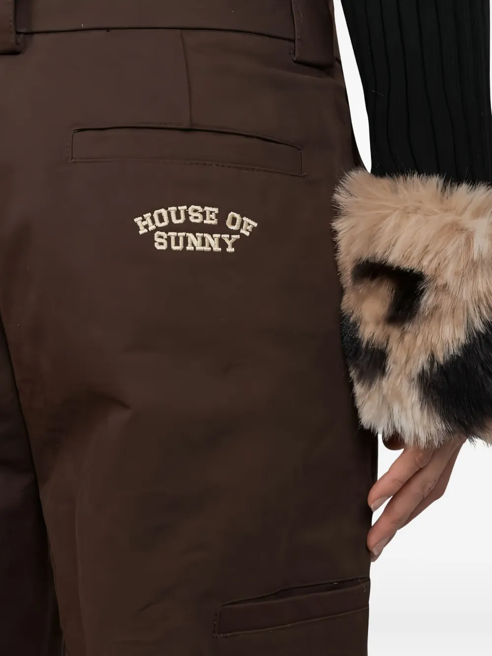 House of Sunny Broek met geborduurd logo Bruin