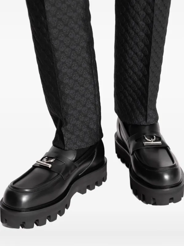 Alexander McQueen レザーローファー | ブラック | FARFETCH JP