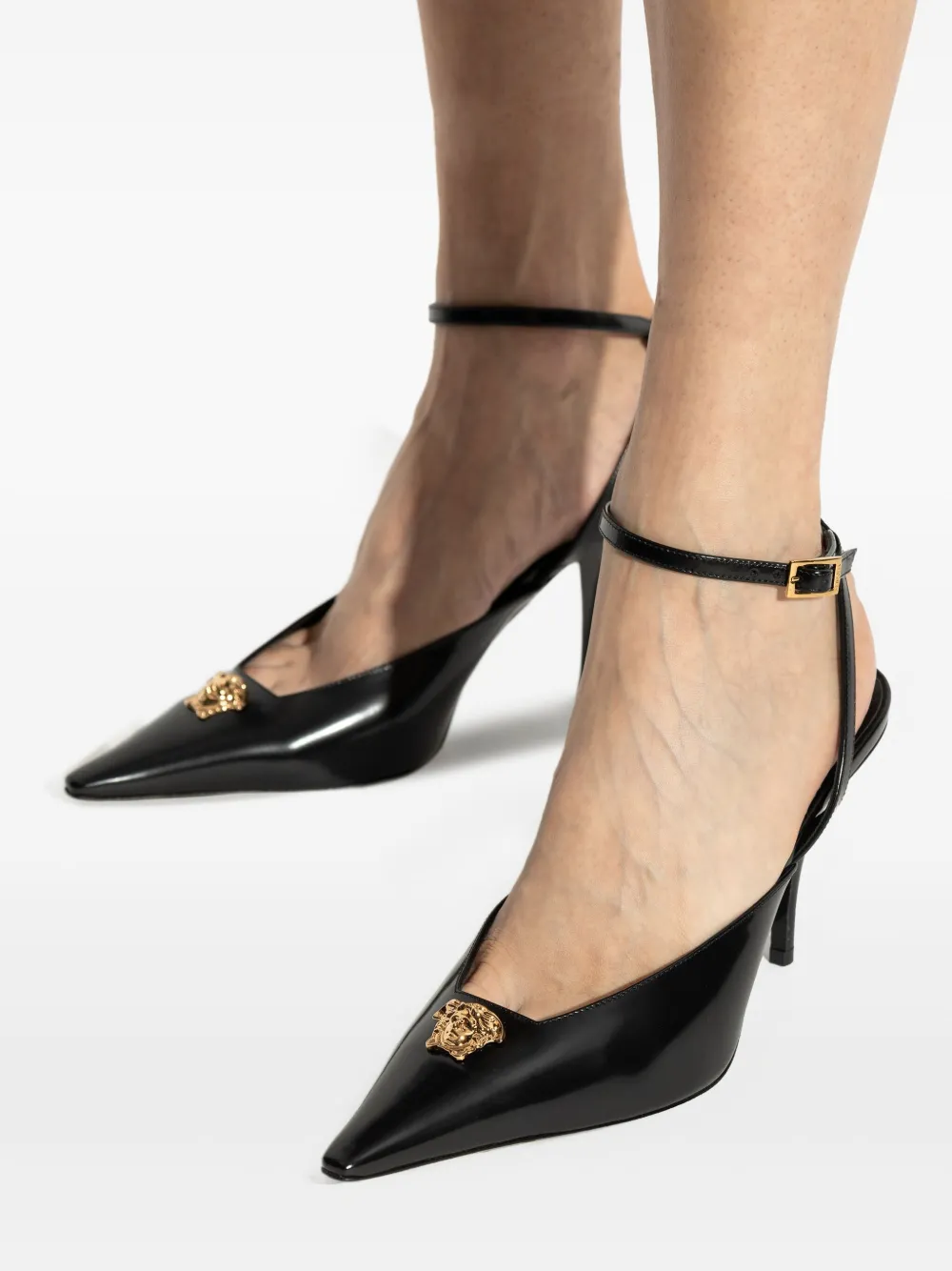 Versace 85mm medusa-embellished pointed-toe pumps Black