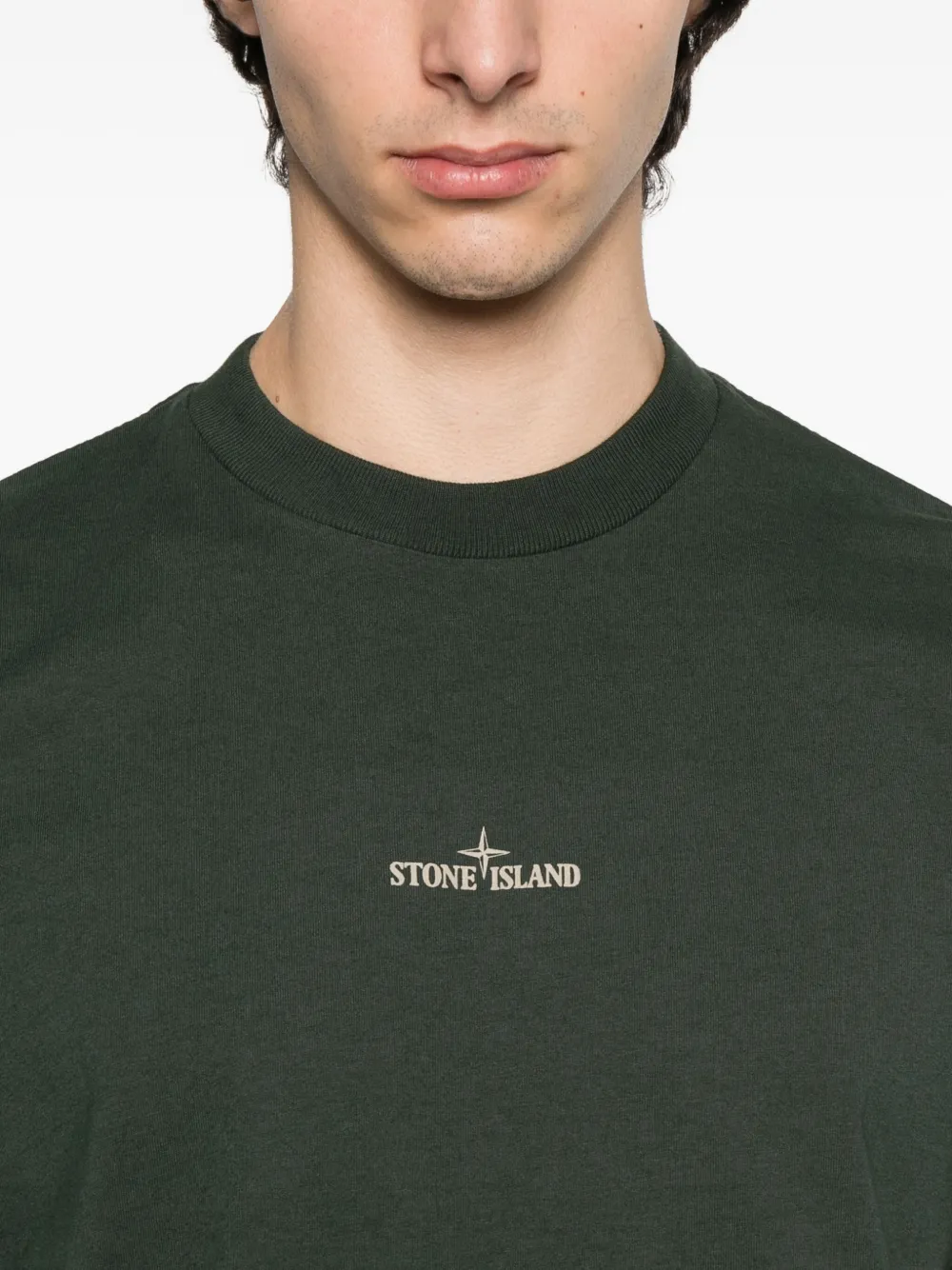 Stone Island Katoenen T-shirt met geborduurd logo Groen