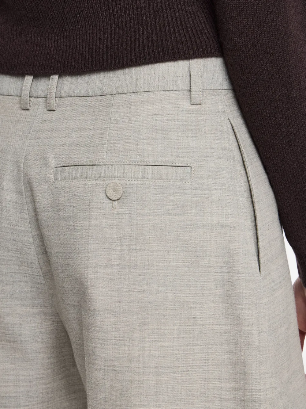 Jw Anderson Zip-pocket Tailored Shorts In Gold