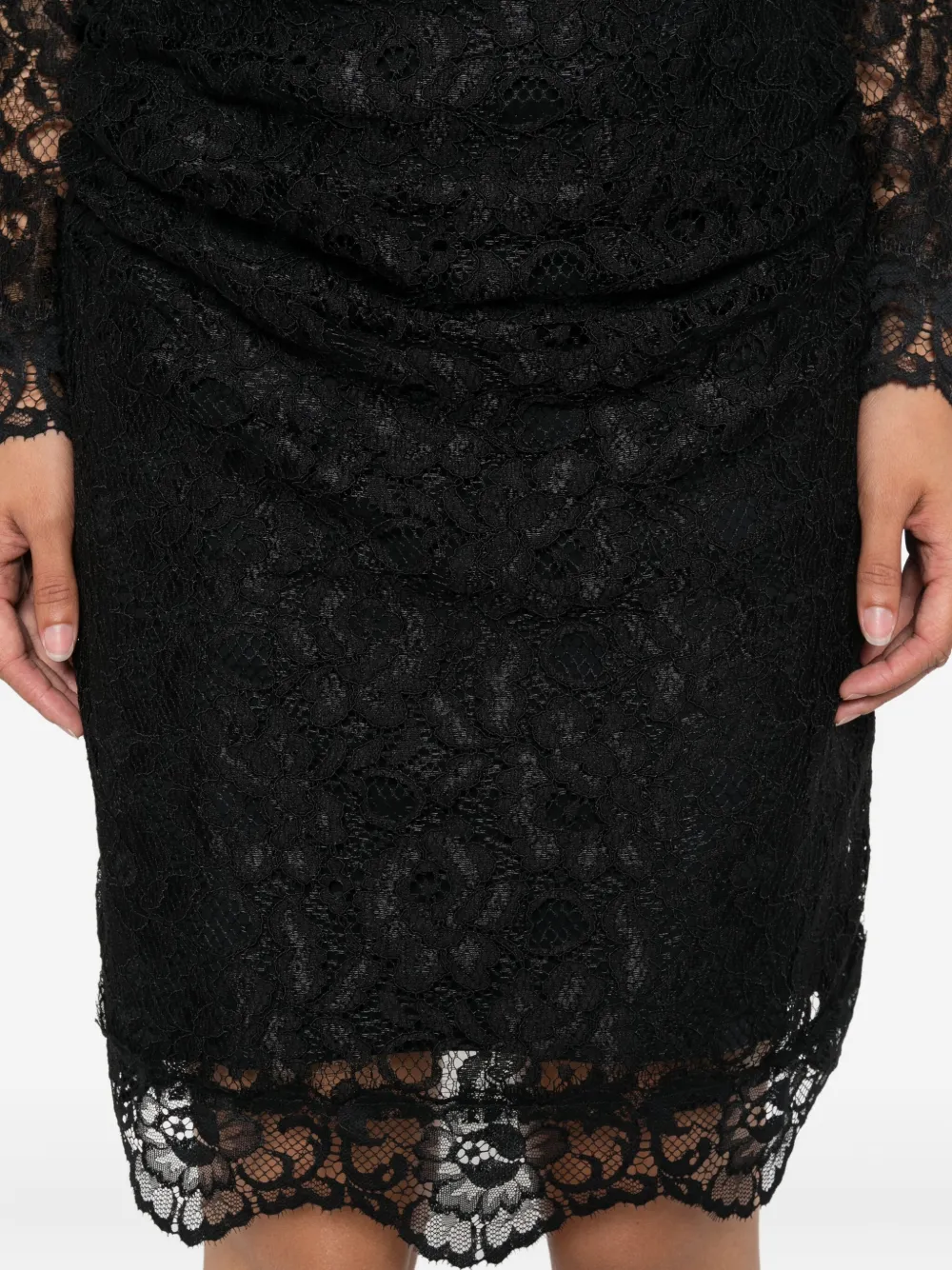CHIARA BONI La Petite Robe Midi-jurk met lange mouwen Zwart