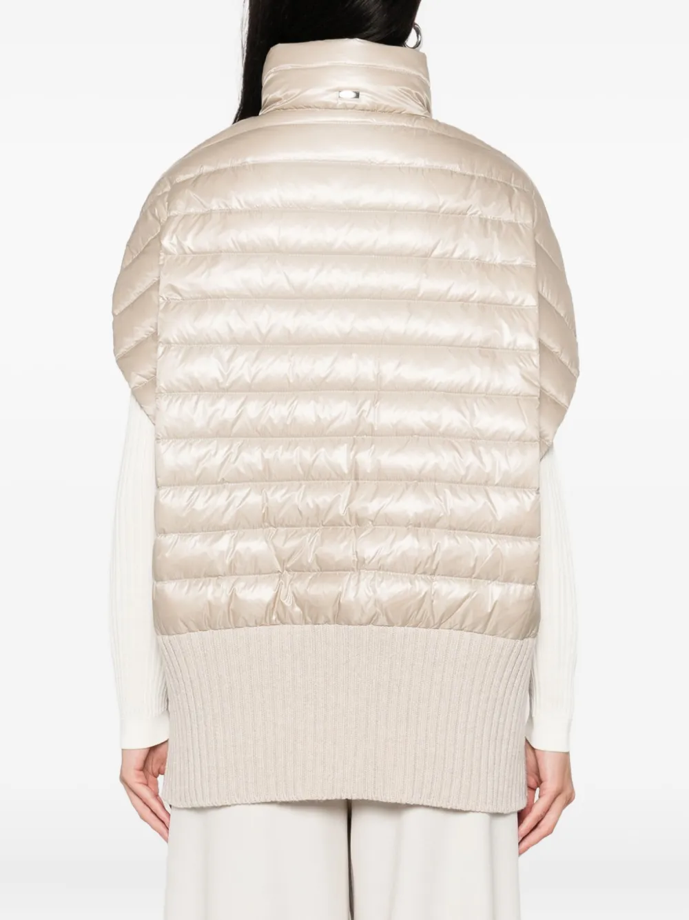 Herno Mouwloze spencer met rits Beige