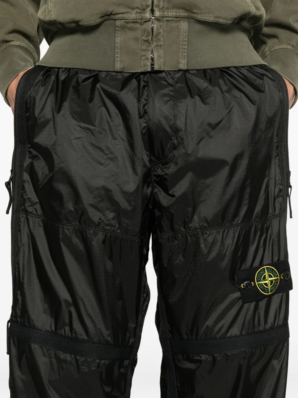 Stone Island panelled zip-detail trousers Zwart