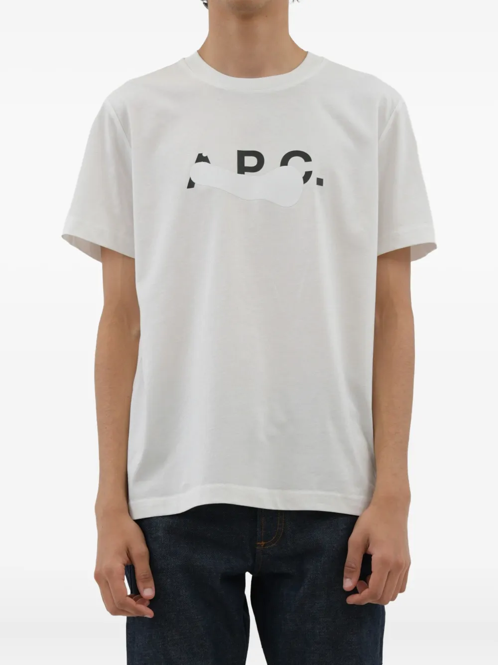 A.P.C. logo-print T-shirt | T-Shirts | Image 2