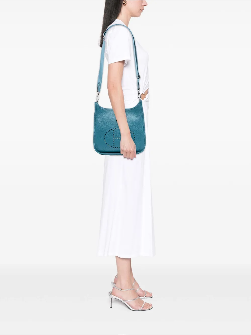 Hermès Pre-Owned 2012 Clemence Evelyne III P crossbody bag | Pre-Owned | Image 2