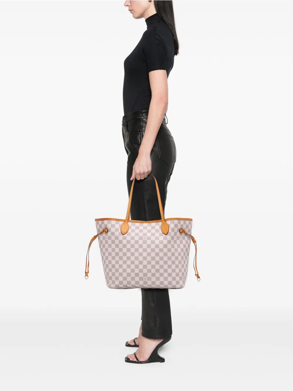Louis Vuitton Pre-Owned 2014 Damier Azur Neverfull MM tote bag | Pre-Owned | Image 2