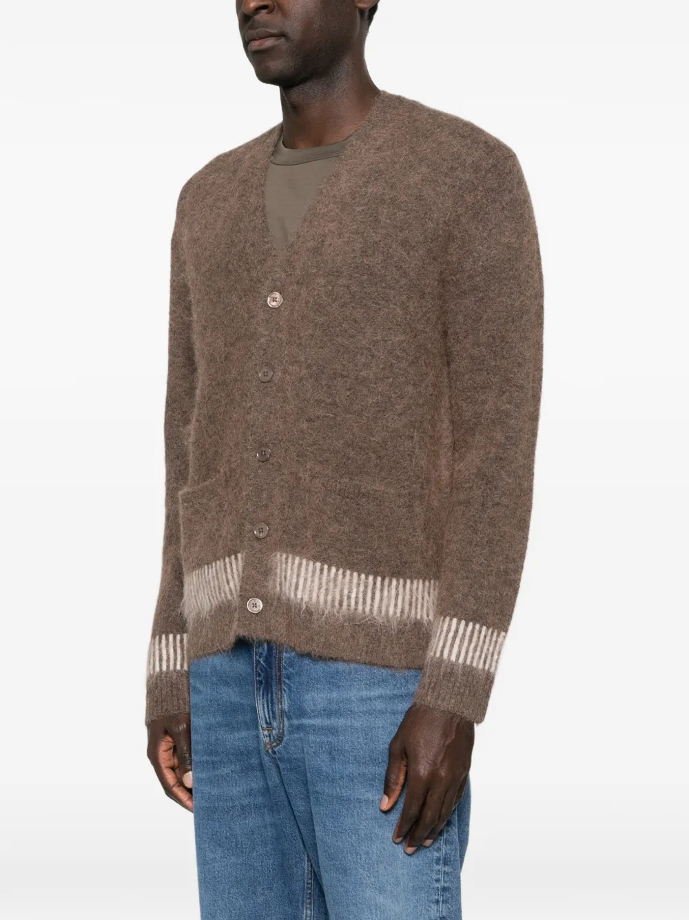 NN07 Russell 60012 vest met V-hals Bruin