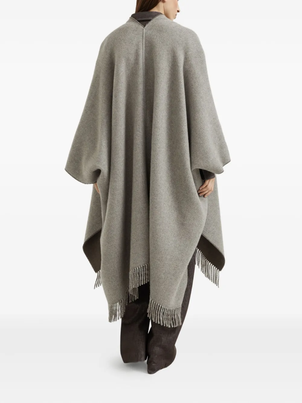 Brunello Cucinelli Herringbone-pattern Fringed Poncho In Gray