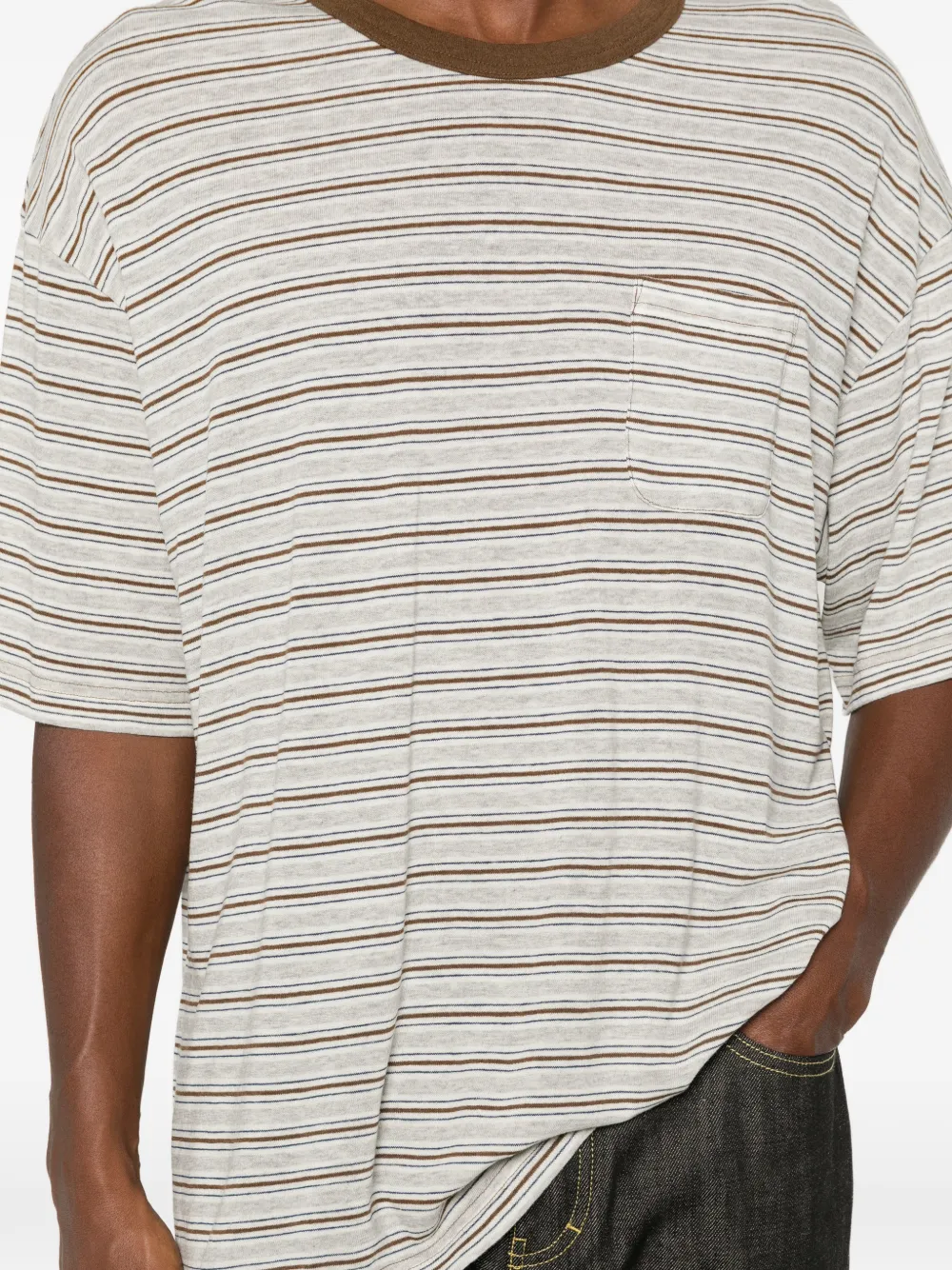 visvim Mondo Border gestreept T-shirt Grijs