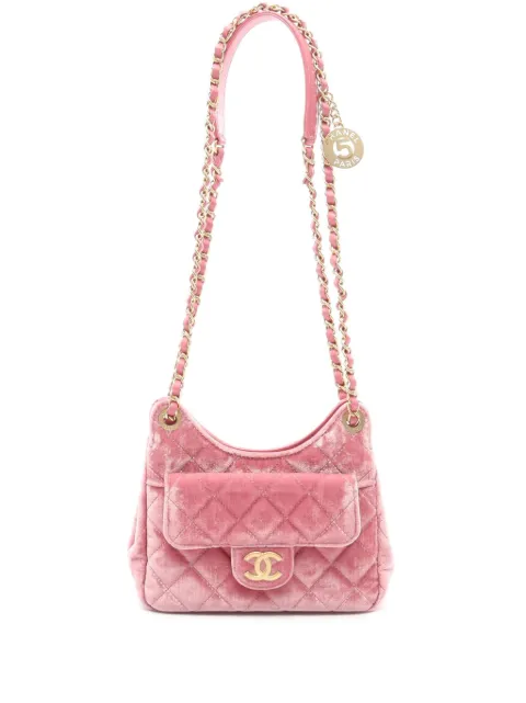 CHANEL Pre-Owned 2021-2025 Small Quilted Velvet Wavy CC Hobo crossbody bag