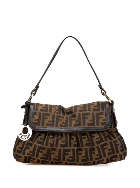 Fendi Pre-Owned شنطة كتف زوكا كانفا 'شيف فلاب' صغيرة 2000-2010
