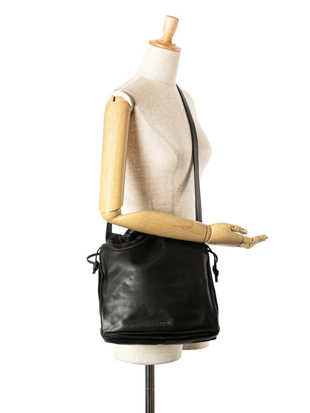 Loewe Pre-Owned 2010-2025 Nappa Flamenco Drawstring crossbody bag | Pre-Owned | Image 2