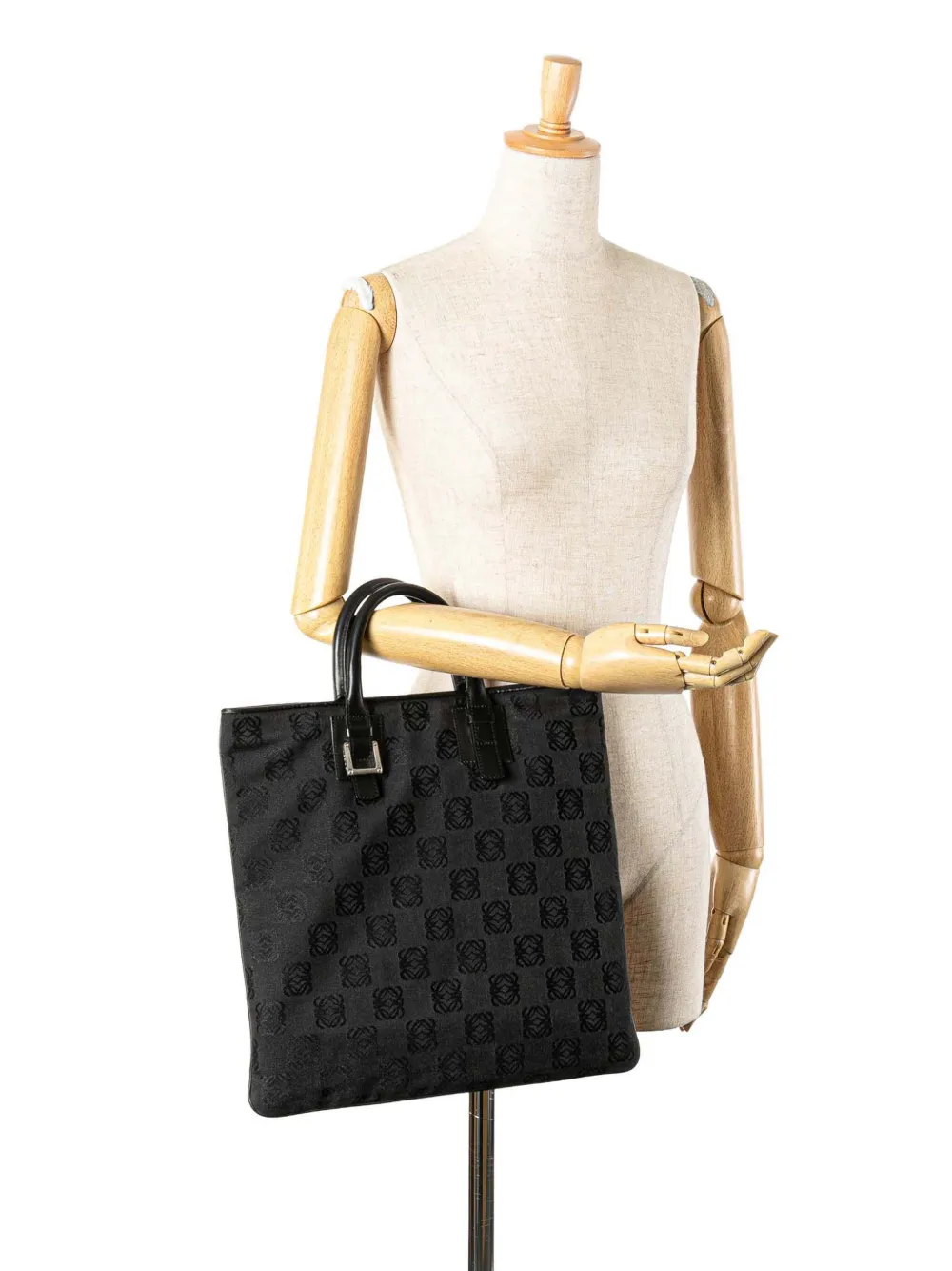 Loewe Pre-Owned 2004 Anagram Canvas tote bag | Pre-Owned | Image 2