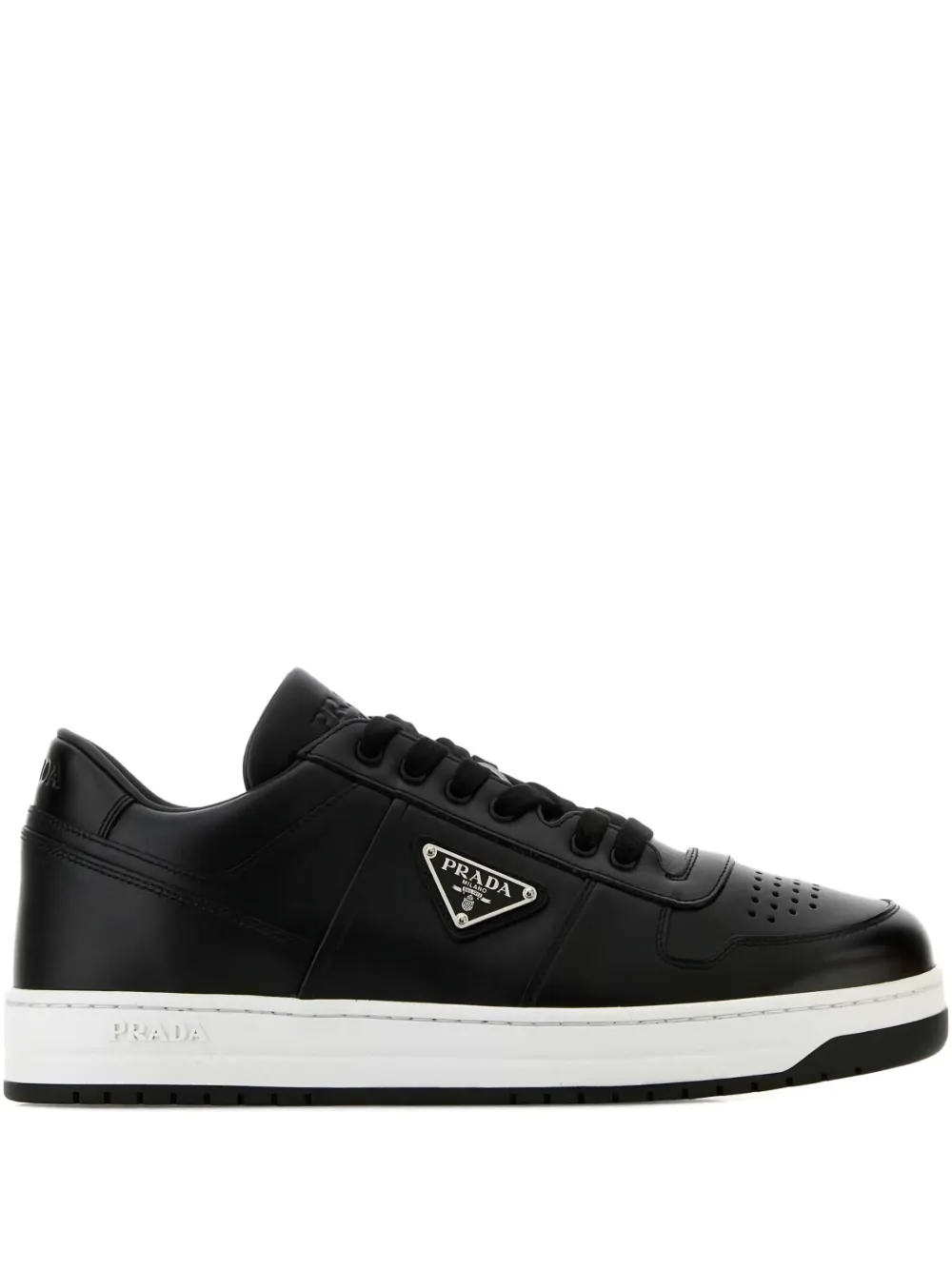 Prada Downtown sneakers met logo Zwart