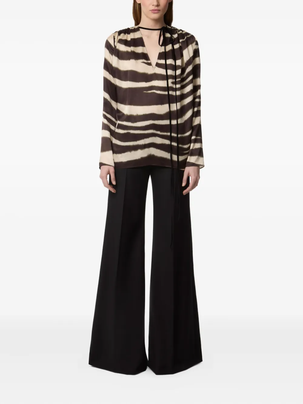 Nina Ricci Top met zebraprint en V-hals - Beige