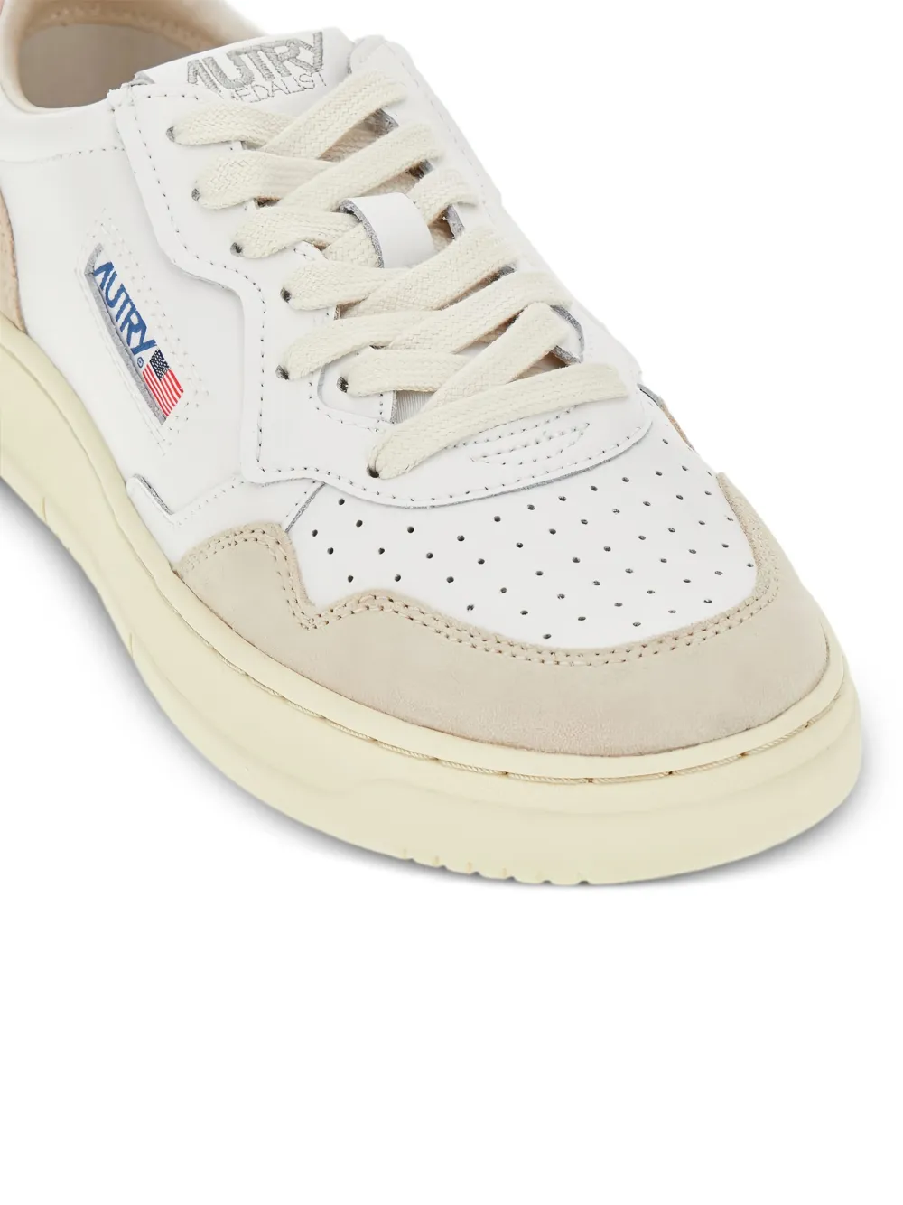 Autry Medalist leather-panelled sneakers White