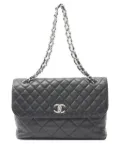 CHANEL Pre-Owned 2011 matelasse shoulder bag - Black