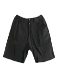 Ziggy Chen pleat-detail shorts - Black
