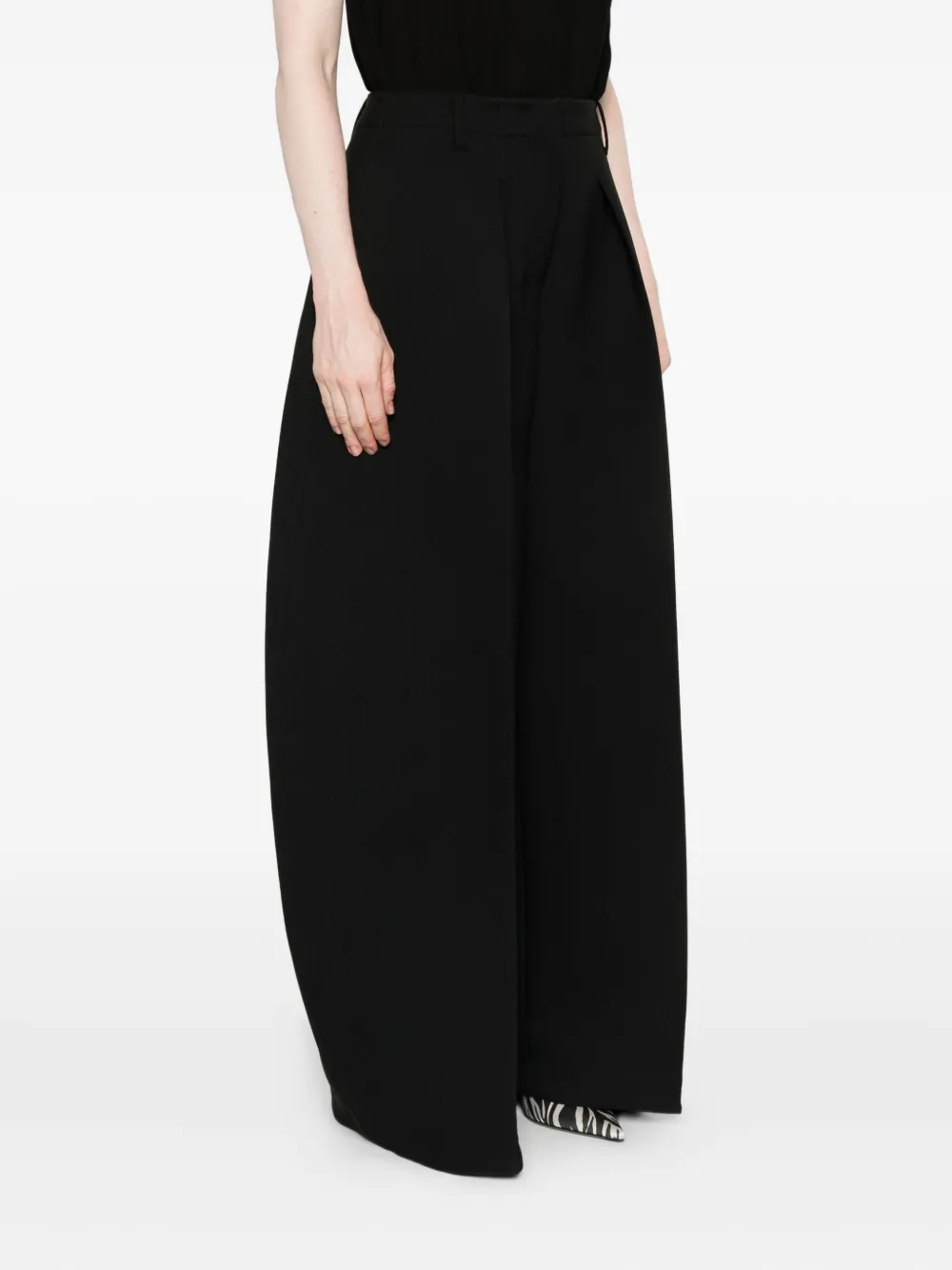 Jacquemus High Waist Balloon Shape Wide Leg Trousers In Black
