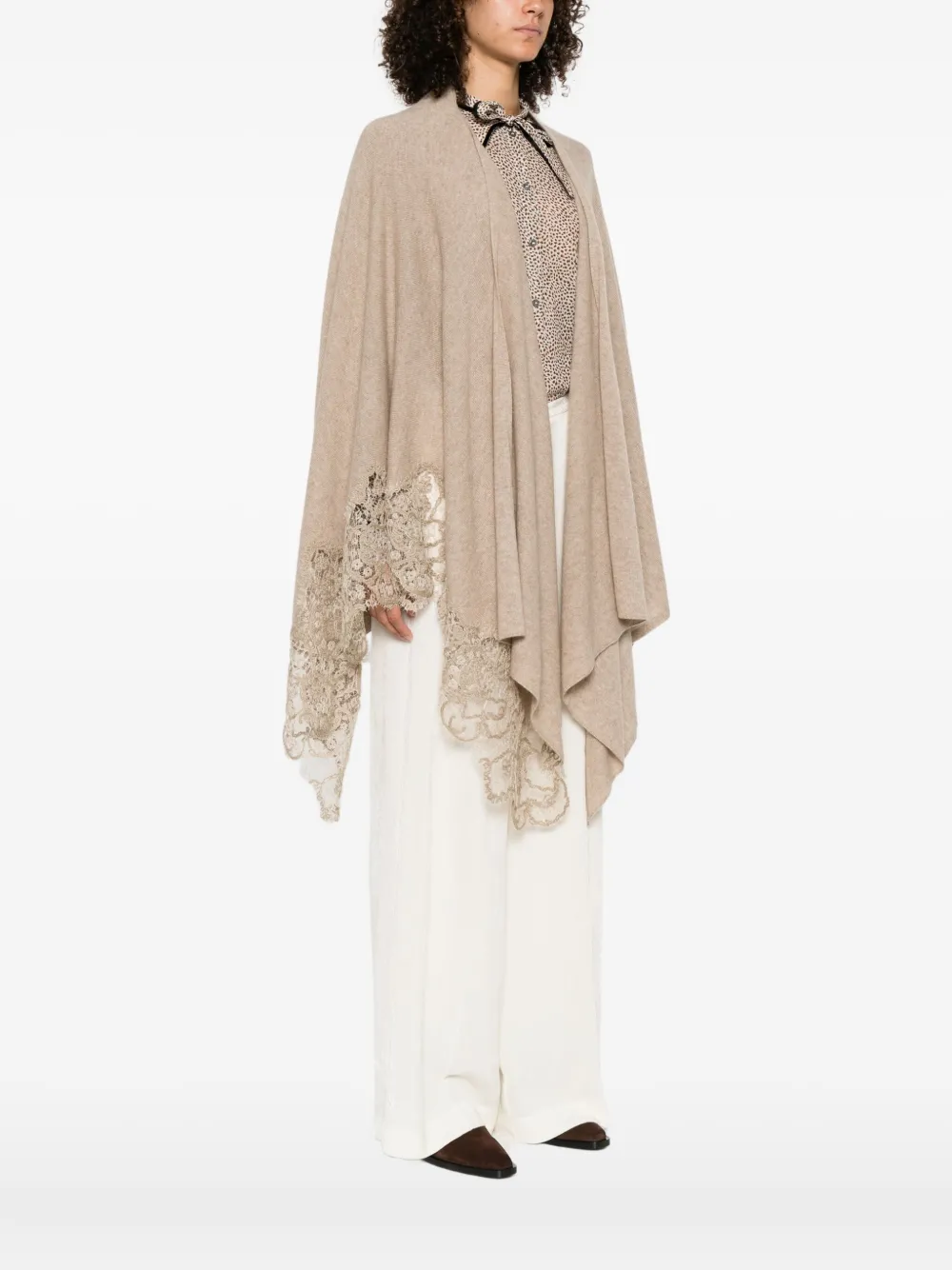 Ermanno Scervino Kasjmier poncho met kanten afwerking Beige